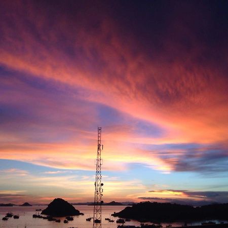 Mawar Hotel Labuan Bajo Dış mekan fotoğraf